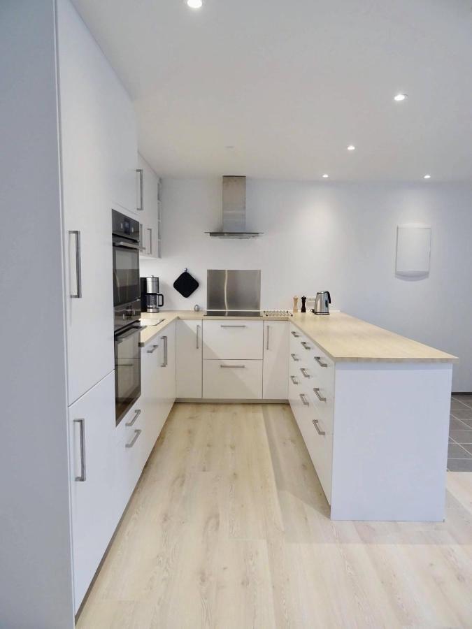 New, modern apartment near the centre of Tórshavn Exterior foto
